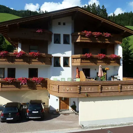 Haus Dristner Apartman Tux